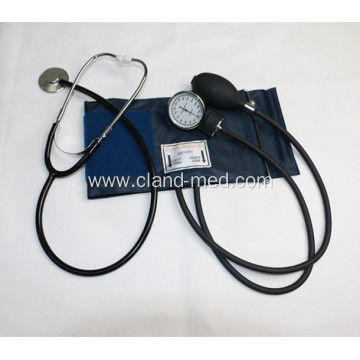 Aneroid Sphygmomanometer With Single Head Stehtoscope